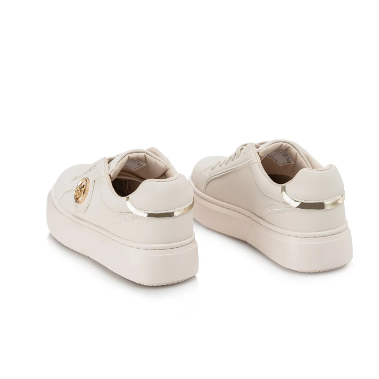 HALO beige 04.jpg