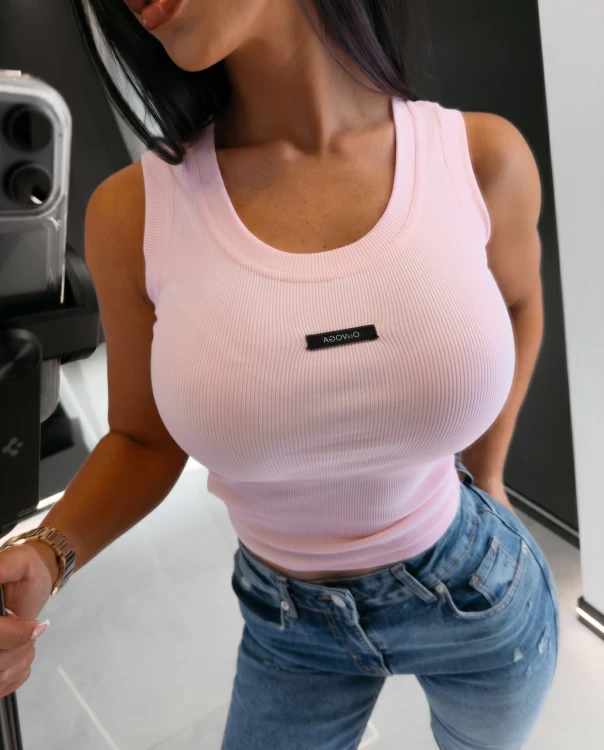 top ELZARA 067.jpg