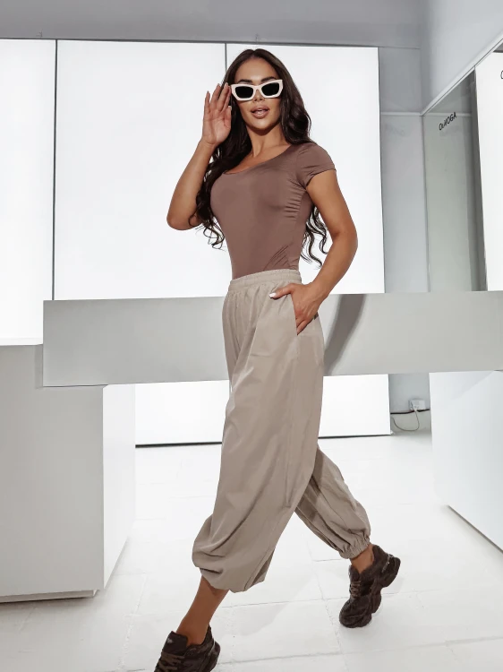 body ZYRELLA 637.jpg