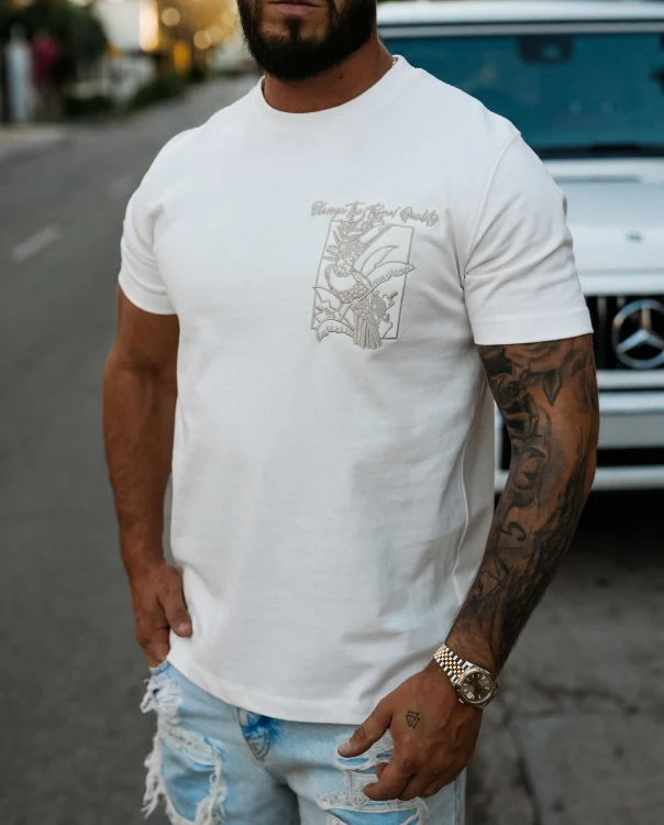 t-shirt LUXEVEENCE 243.jpg